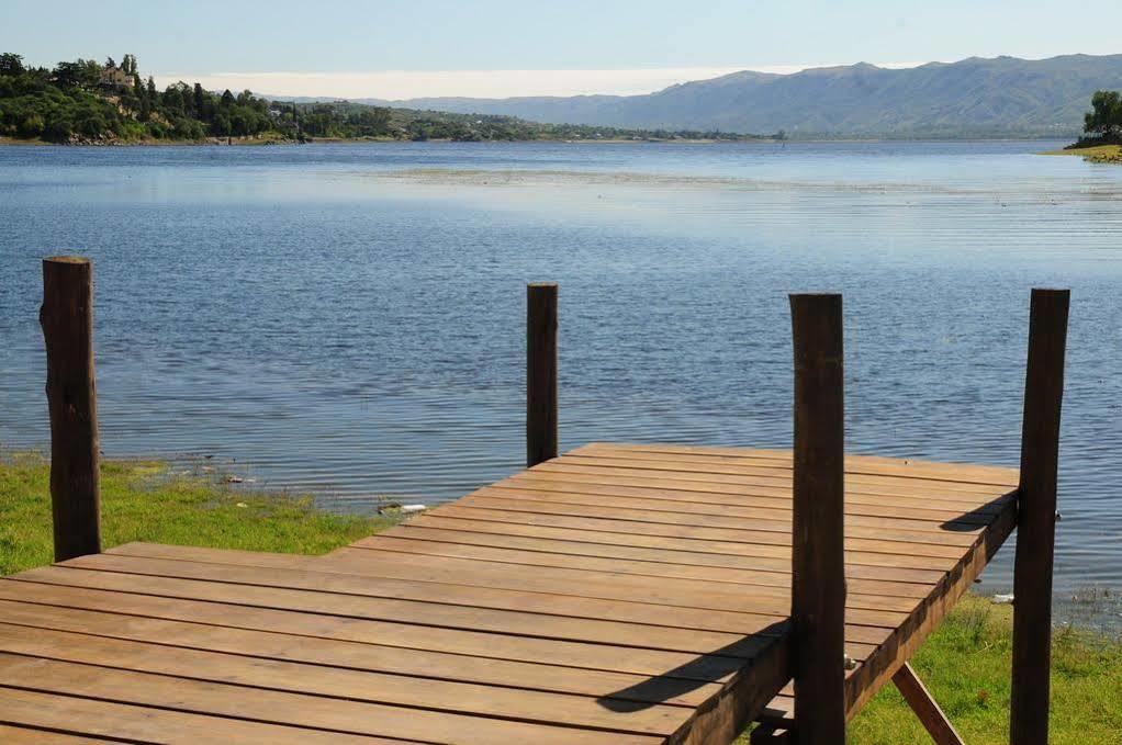 Hostal De La Costa Вилья-Карлос-Пас Экстерьер фото